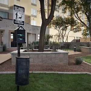 Courtyard North / Happy Valley Hotel